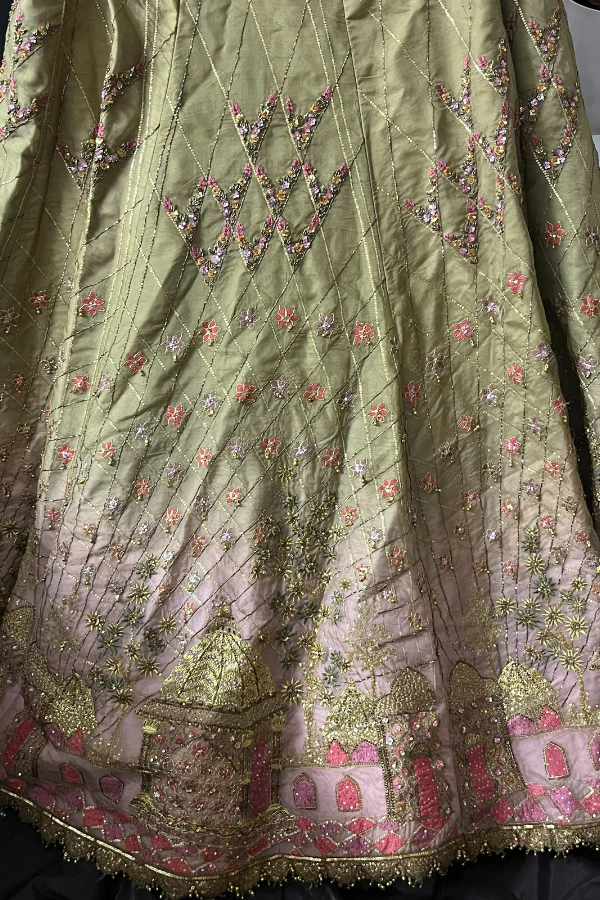 Sulakshana Monga Embellished lehenga - Image 4