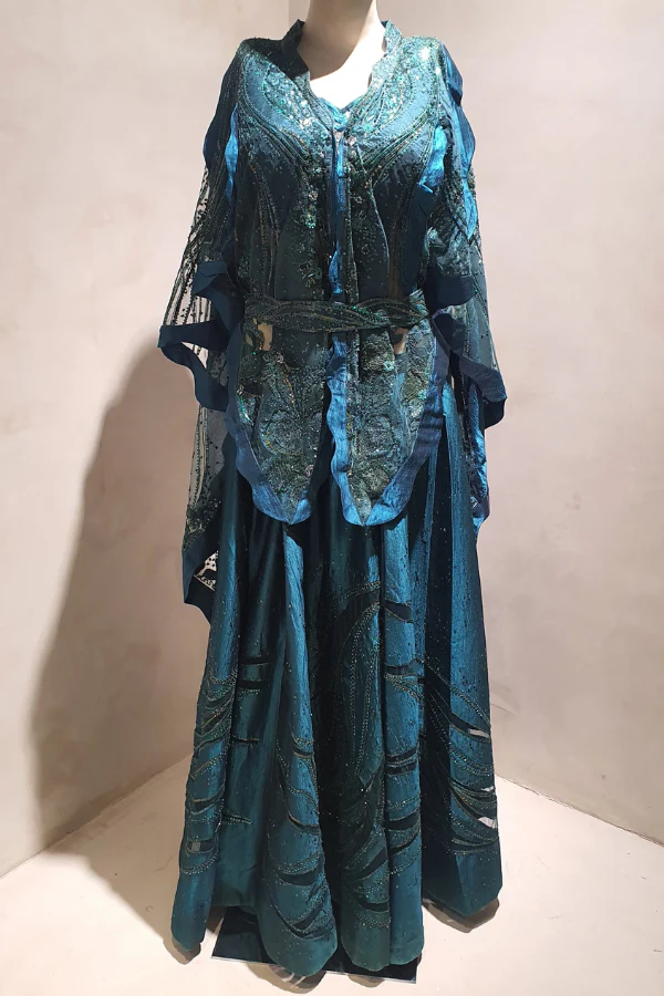 Sulakshna Monga Lehenga Set - Image 3