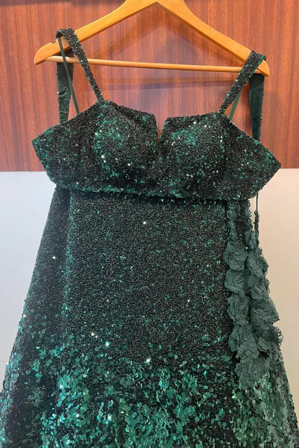 Sunaina khera green SEQUIN LEHENGA - Image 4