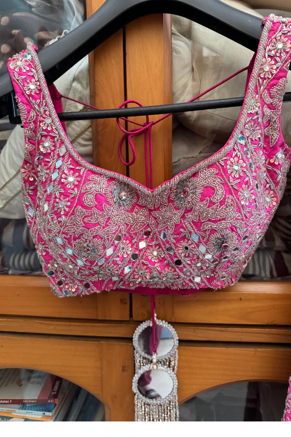 Surabhi Chopra Mirror work pink lehenga set - Image 4