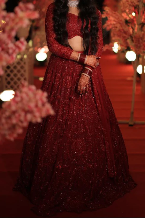 Surabhi Chopra Red embellished lehenga - Image 2