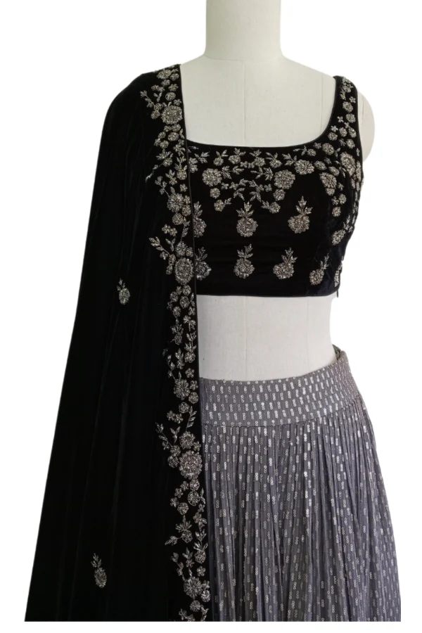 Sawan gandhi lehenga set - Image 5