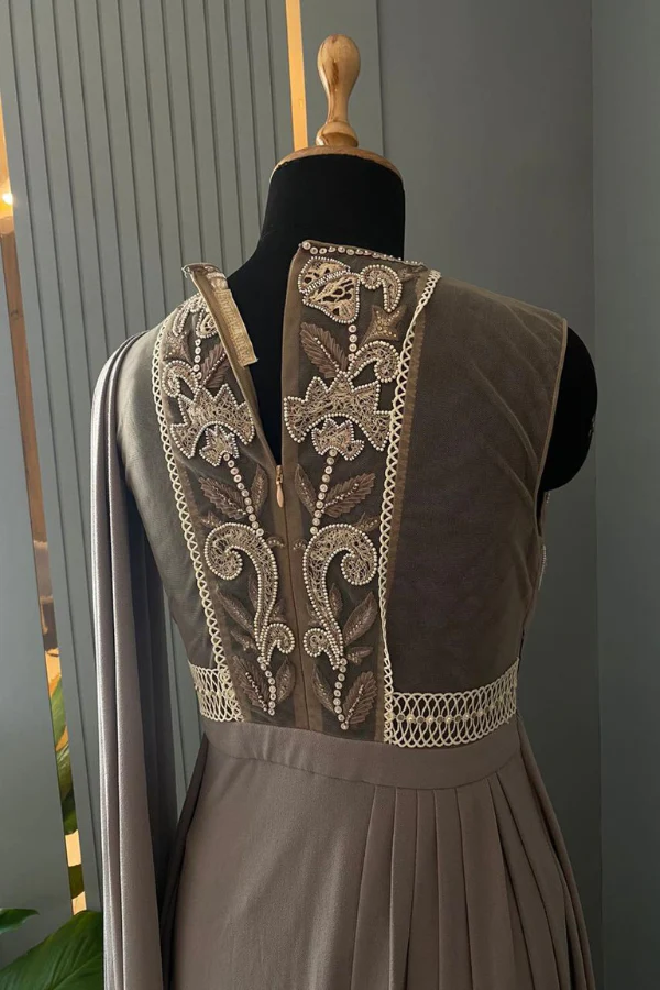 Tarun Tahiliani Drape gown - Image 3