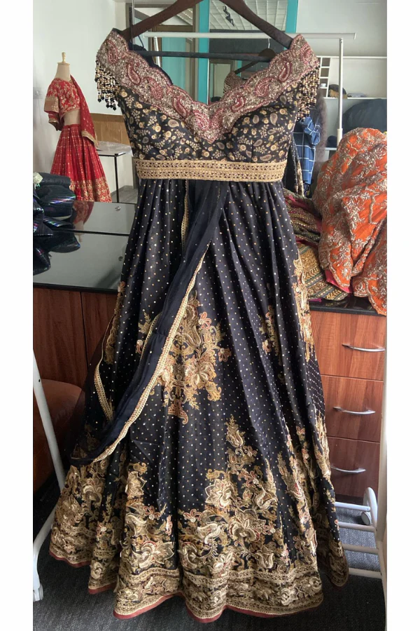 Tarun Tahiliani Embellished Lehenga Set - Image 3