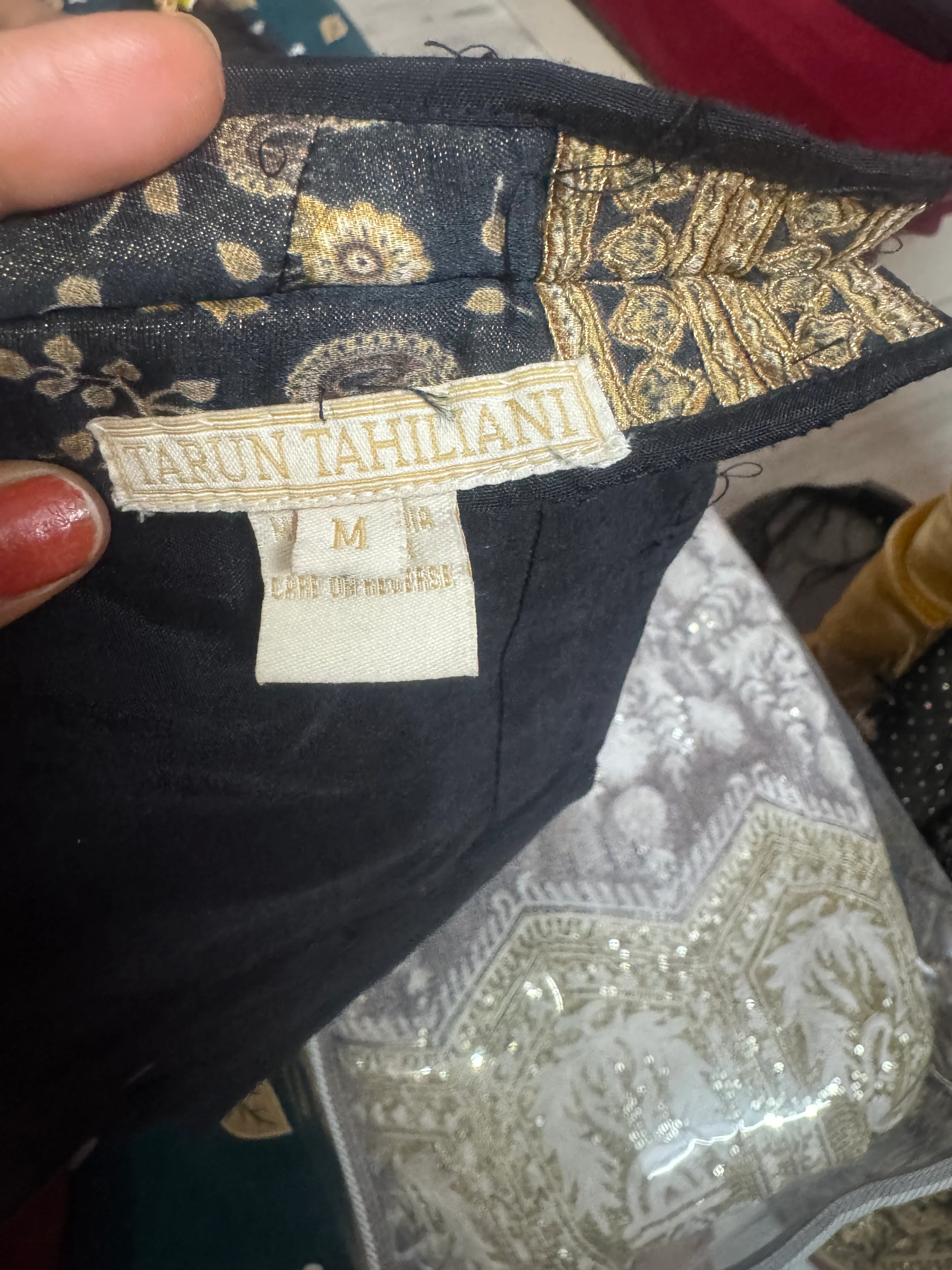 Tarun Tahiliani Embellished Lehenga Set - Image 9