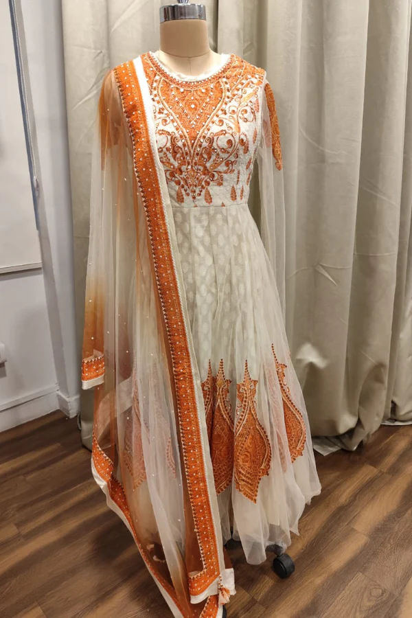 Tarun Tahiliani embroidered kurta set - Image 2