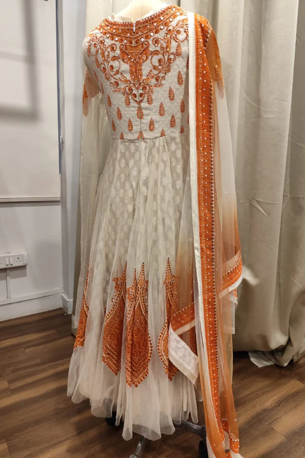 Tarun Tahiliani embroidered kurta set - Image 3