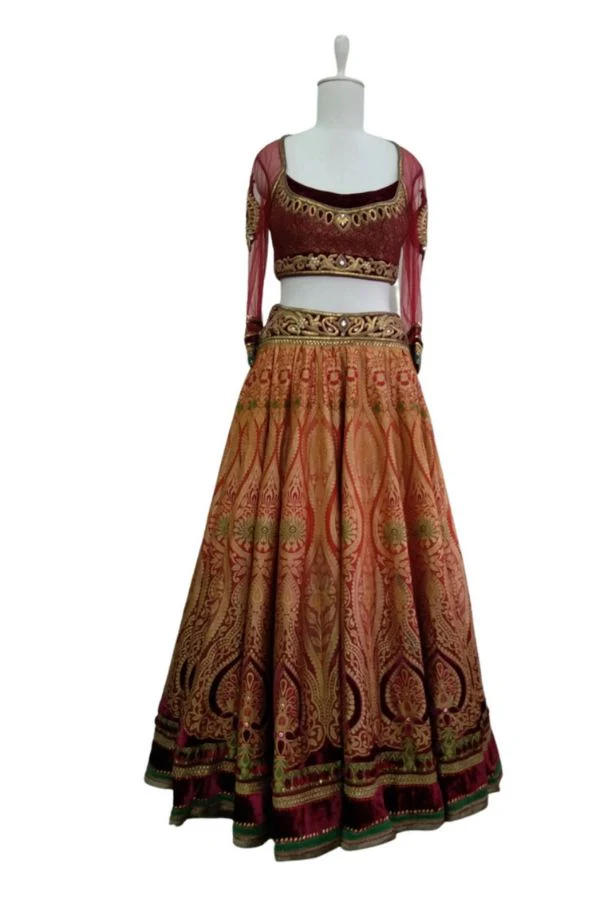 TARUN TAHILIANI LEHENGA SET