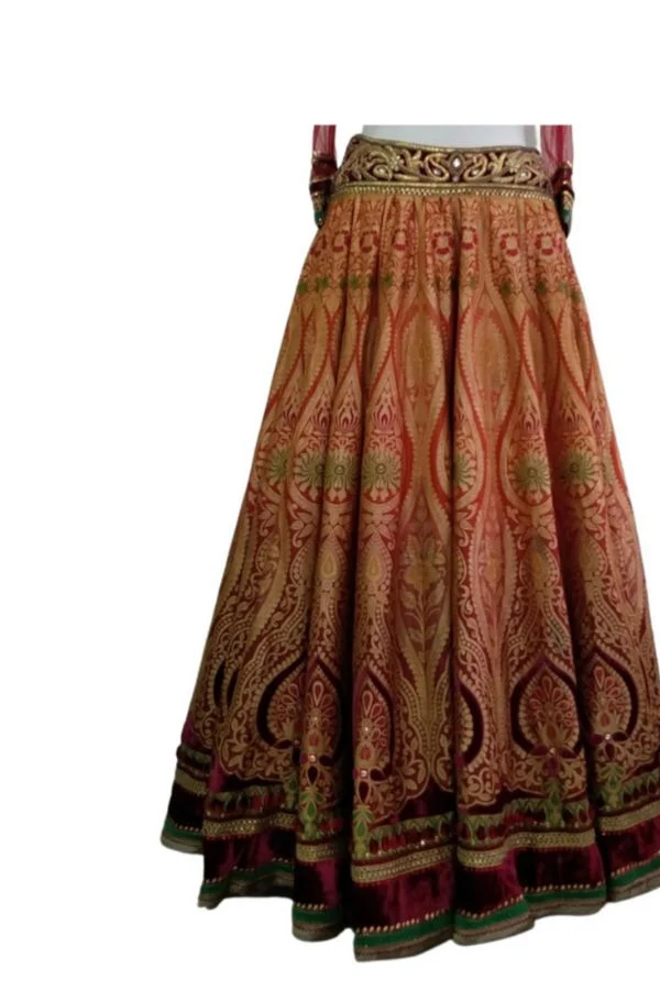 TARUN TAHILIANI LEHENGA SET - Image 5