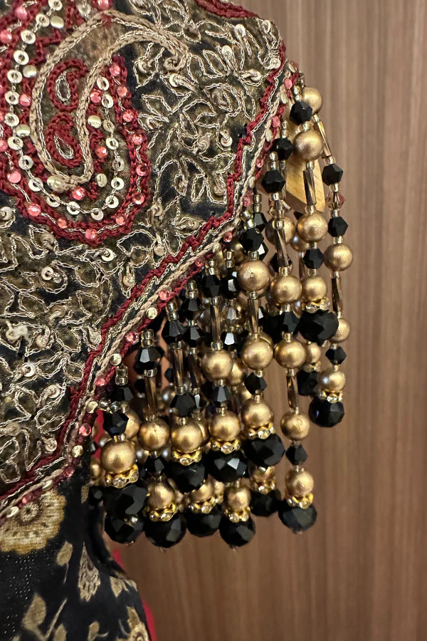 Tarun Tahiliani LEHENGA WITH BLOUSE AND DRAPE - Image 5