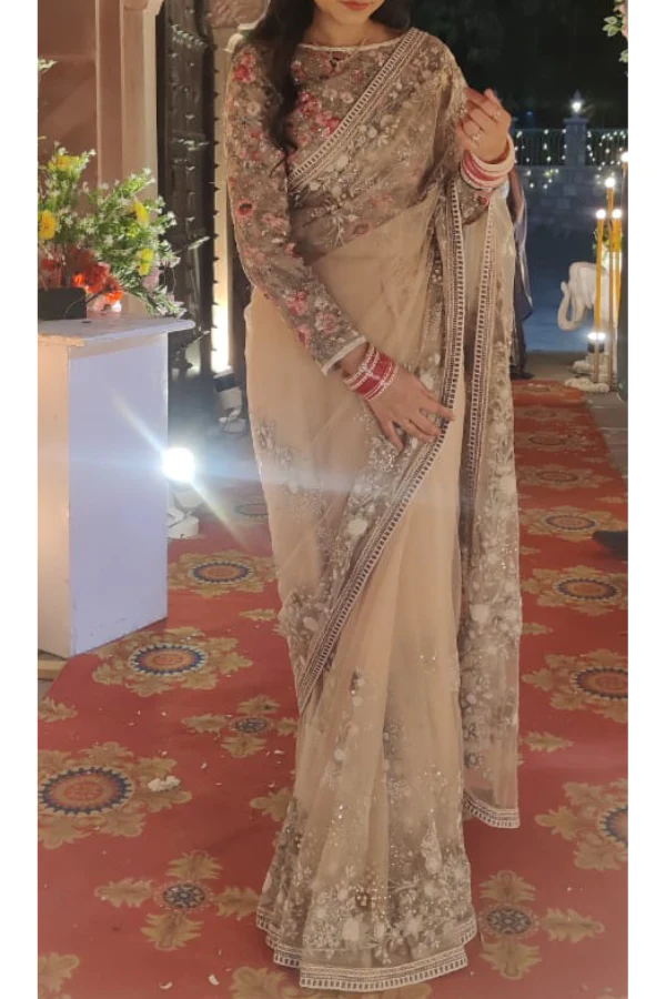 Varun Bahl Signature Beige Floral Embroidered Saree - Image 4