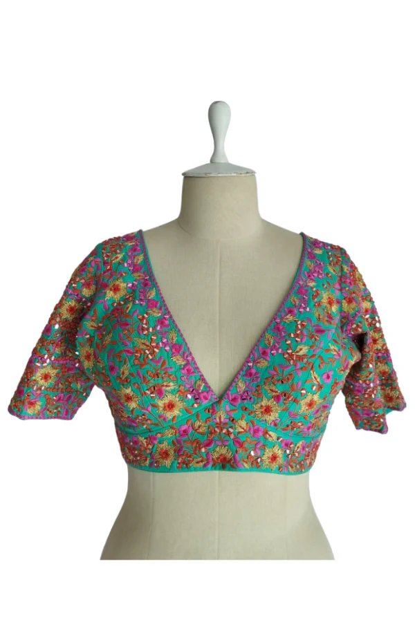 Vikram Phadnis Bandhani Embellished Saree - Image 3