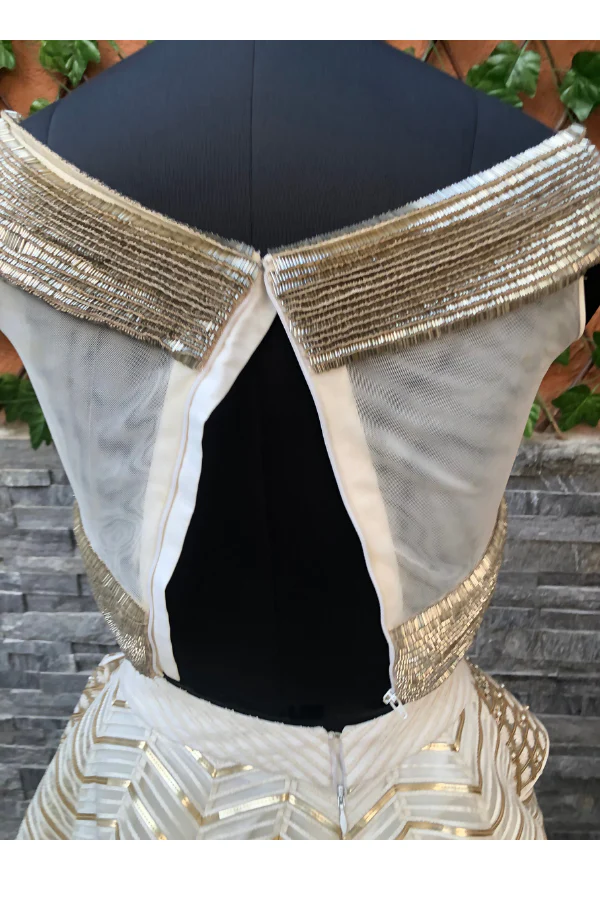 White and gold lehenga set - Image 3